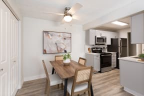 Dining Space at Terra Vista at the Park Apartments, Littleton, 80123
