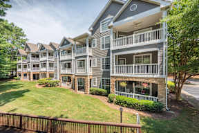 the preserve at ballantyne commons exterior view of apartments with balconies