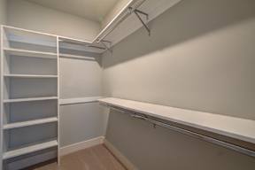 walk-in closet