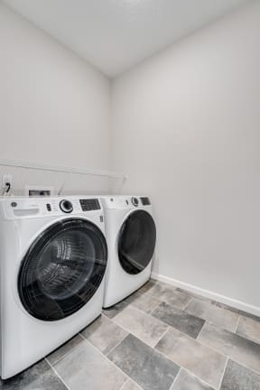 Full-Sized Washer & Dryer
