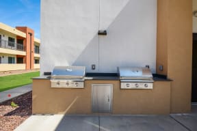 Grills at 59 Evergreen Apartments