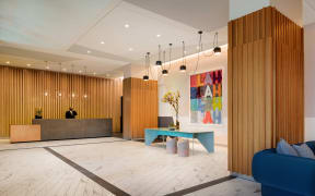 24/7 attended lobby in West Loop Chicago Luxury Apartments