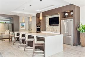 Club Room Dining
