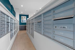 MAIL Room