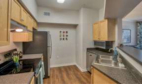 Upgraded apartment homes-stainless appliances