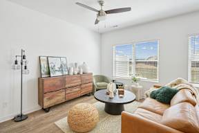 Elio | Spacious Townhomes