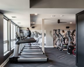 Vintage on Selby | St. Paul, MN | Community Amenities | 24 Hour Fitness Center