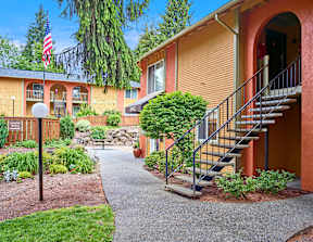 Heritage Woods apartment building in Redmond, WA