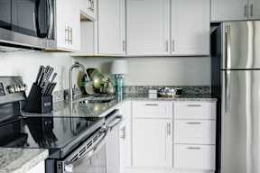 kitchen at Hampton Plaza Apartments, Towson, 21286