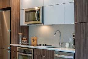 White cabinets at Artline Apartments, Washington
