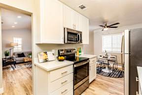 The Marc | Kitchen