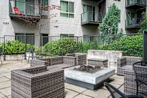 35 Club | Outdoor Patio