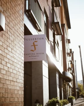 20 Pettygrove | Fullerton Winery Tasting Room Sign