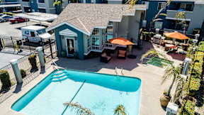 The Marc | Pool