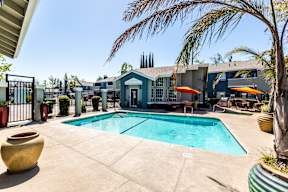 The Marc | Pool