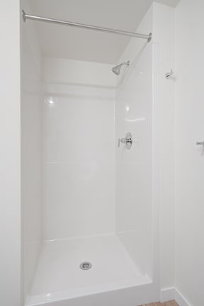 The Warren | Bathroom