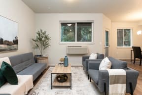 Quatama Woods | Living Room