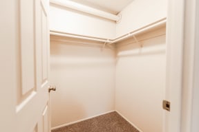 Lakewood Apartments - Bellmary Park Apartments - Bedroom Closet