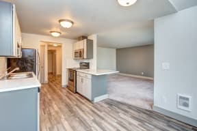Tacoma Apartments- Sunrise Ridge Apartments-  Dining Room