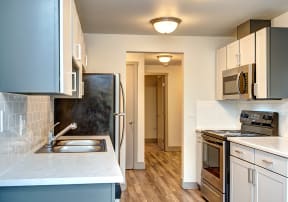 Tacoma Apartments- Sunrise Ridge Apartments-  Kitchen