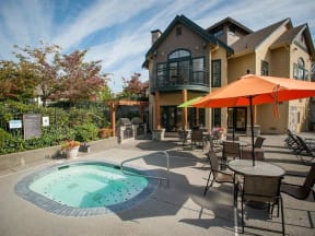 Puyallup Apartments- Deer Creek Apartments- common space- hottub