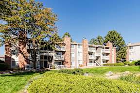 exterior view of apartments at the preserve at city center apartments