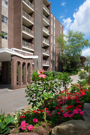 Courtyard View at Lavale Apartments, Monroeville, PA