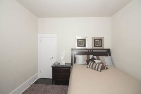 745 Wolseley Apartment