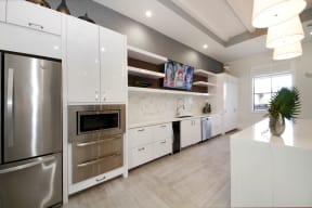 Clubhouse kitchen | Barcelona Jupiter