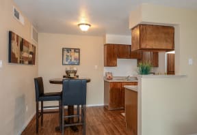 Kitchen and dining area | Candlewood