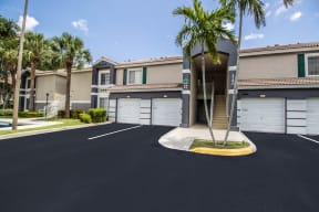 Garages available | Gateway Club