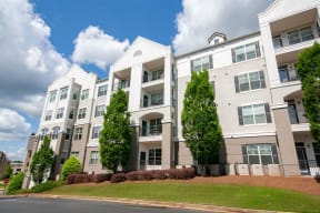 1 and 2 bedroom apartment homes | Emblem Alpharetta