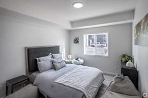 Gorgeous Bedroom at Hills on 36, Edmonton
