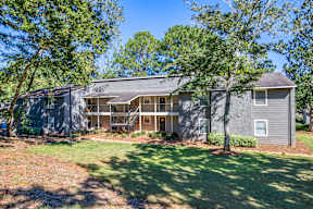 Auburn Exterior 3