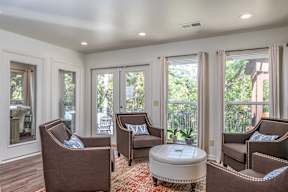 Auburn Interior 3