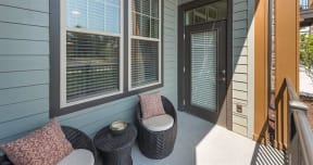Private covered patios and balconies at 2000 West Creek Apartments, Virginia, 23238