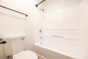 Bathtub at Summerhill Place Apartments, California, 94587