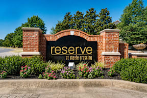 A sign that says Reserve at steele crossing