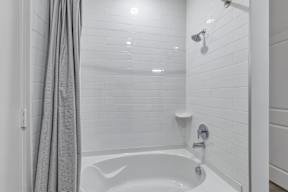 White Bathtub at Legacy at Cibolo Apartments, Boerne, TX, 78006