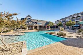 Apartment Swimming Pool at Platinum Castle Hills, Lewisville, 75056