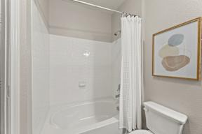 Bathtub at Legacy Flats Apartments, Texas, 78254