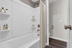 White Bathroom at Arrowood Farms, Tennessee