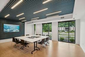 Harbourline Apartments St Paul Conference Room