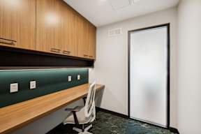 Harbourline Apartments, St Paul Cowork