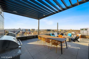 Lake Street Dwelling sky deck, Minneapolis, Minnesota