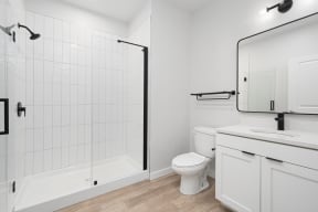 Bathroom With Bathtub at Crossline, Columbus, OH, 43201