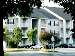 Exterior of Greensboro Apartments