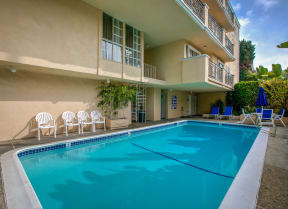 Apartment Building in Santa Monica Pool
