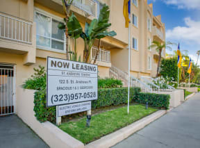 Apartment Building in Los Angeles