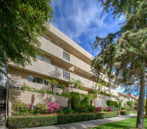 Apartment Building in Santa Monica